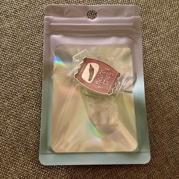 Neuro Spicy Pin Brooch - Picture 2 of 4